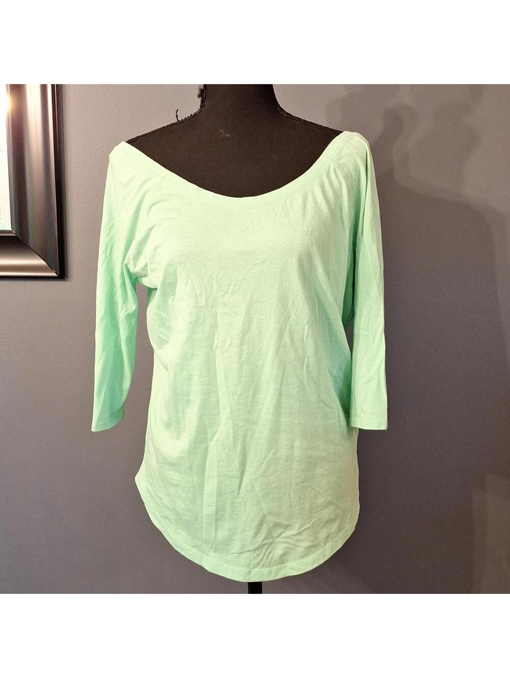 Fabletics Green Off Shoulder Shirt Size Small